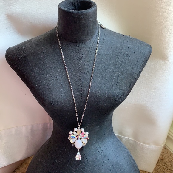 Iridescent Swarovski Necklace - Picture 2 of 5